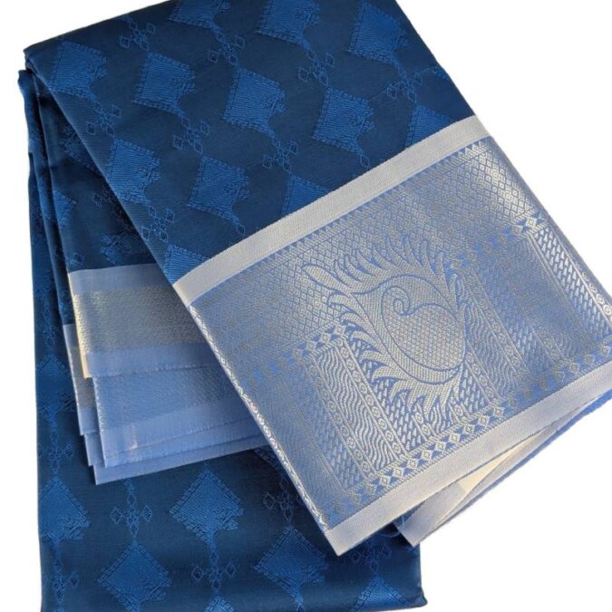 Embossed Soft Silk Saree_3